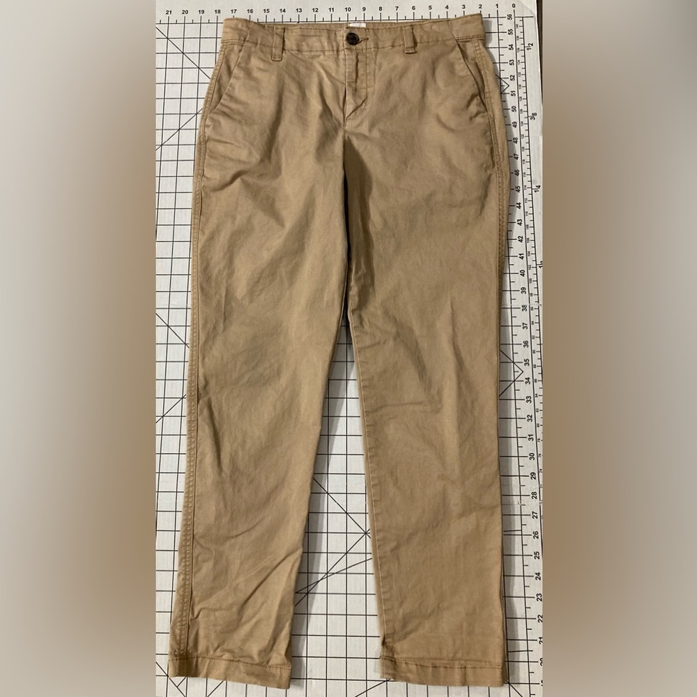 GAP Women’s Size 4 Tan Girlfriend Khaki Pants